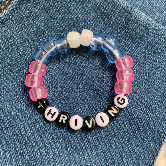 Vsco “thriving” Trendy Beaded Bracelet - Picture 1 of 3